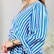 VESTIDO DECOTE V